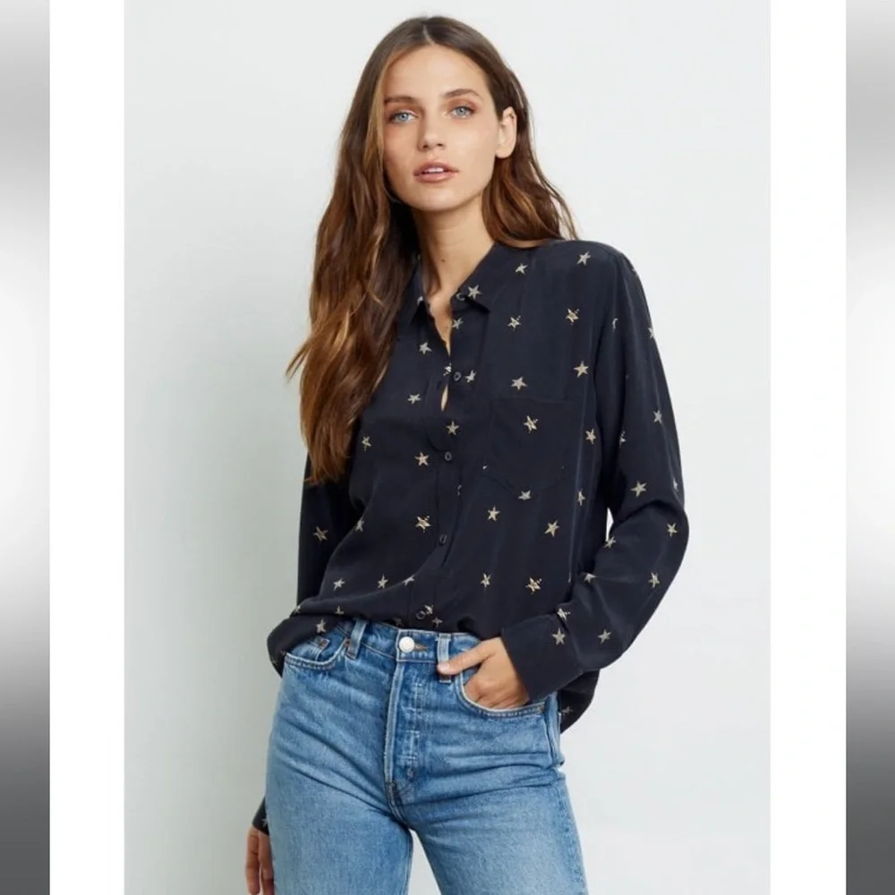 RAILS 100% silk Kate blouse with lips print - Picture 6 of 7